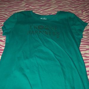 a short sleeve shirt